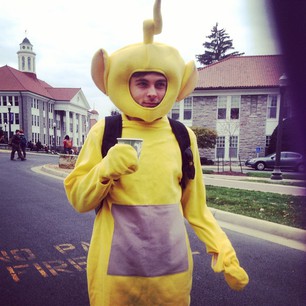 JMU Student dressed as Laa-Laa, the yellow Teletubby